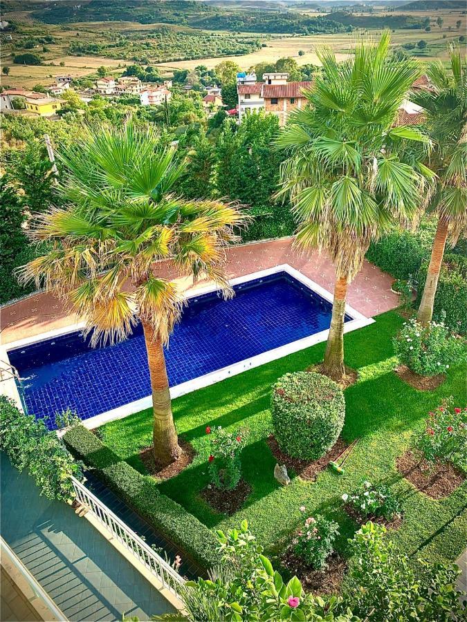 Family Beach Swimming Pool Villa Luanit Trajas Kültér fotó